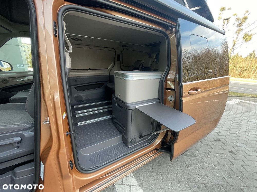 Volkswagen california Nowa California Coast silnik: 2,0 l TDI SCR 150 KM / skrzynia biegów: 7-biegowa DSG rozstaw osi: 3124 mm - 23