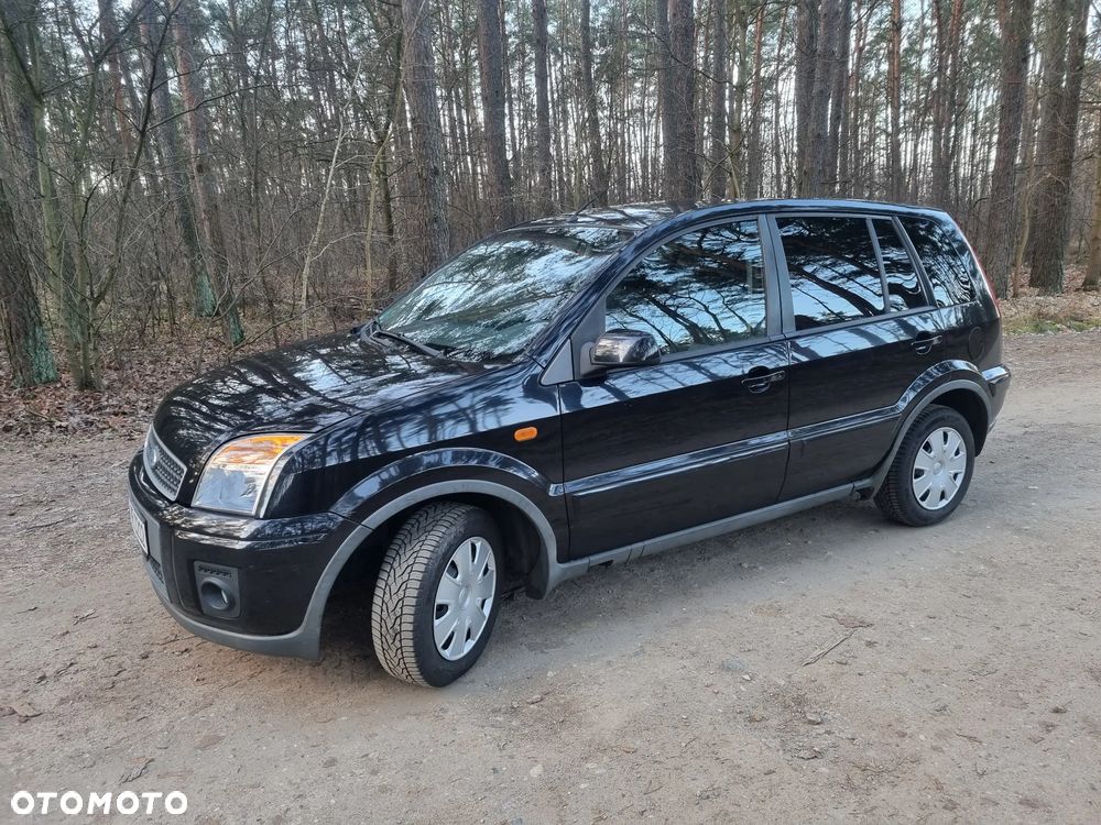 Ford Fusion 1.6 + - 35