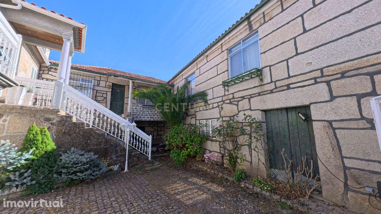 Casa T6 em Penalva do Castelo com Vista Panorâmica - Grande imagem: 3/32