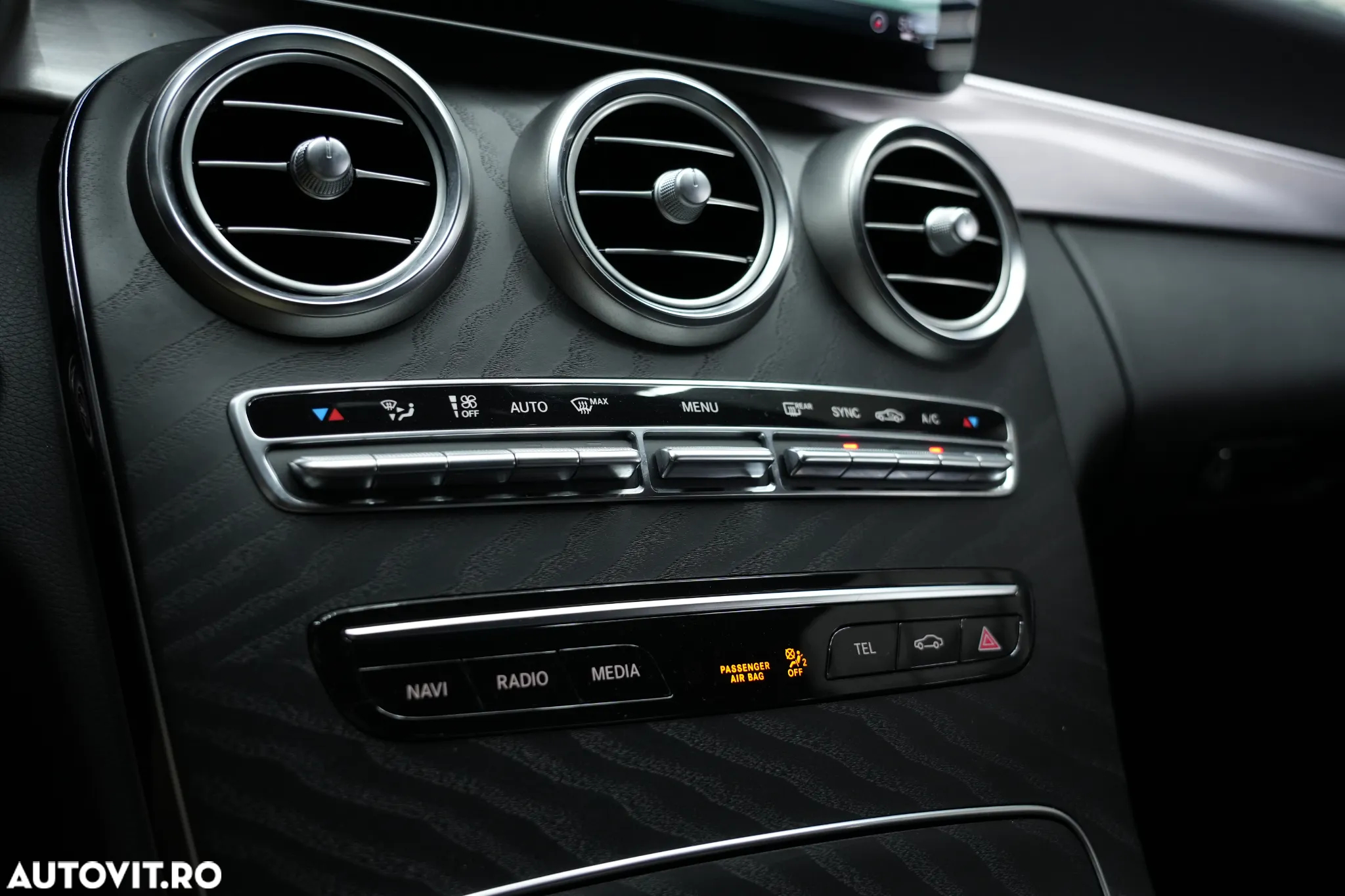Mercedes-Benz C 200 d 9G-TRONIC AMG Line - 28