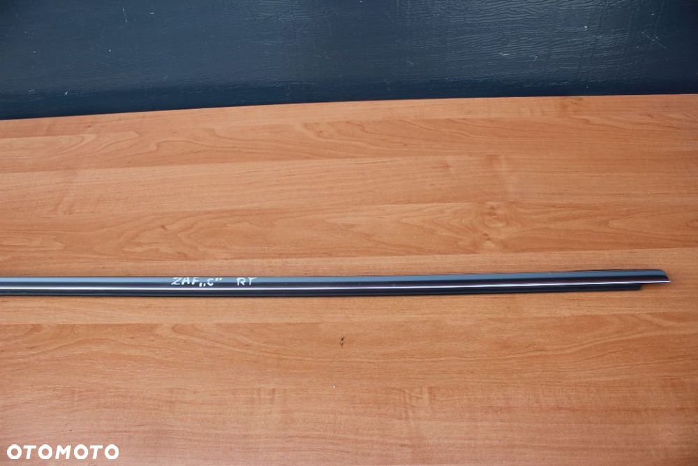 LISTWA DRZWI PRAWY TYŁ CHROM OPEL ZAFIRA C - 3