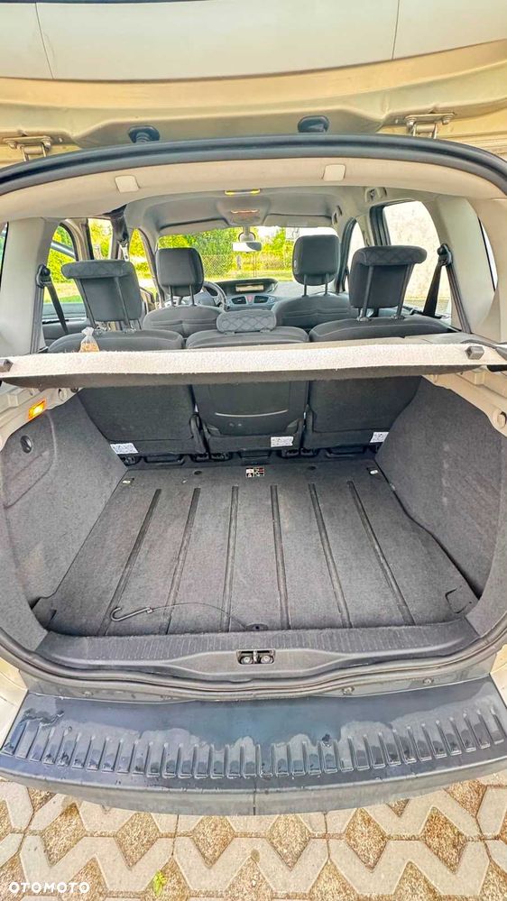 Renault Scenic - 7
