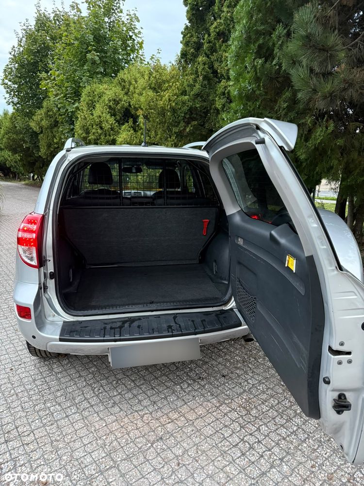 Toyota RAV4 2.0 VVT-i Premium MS - 8