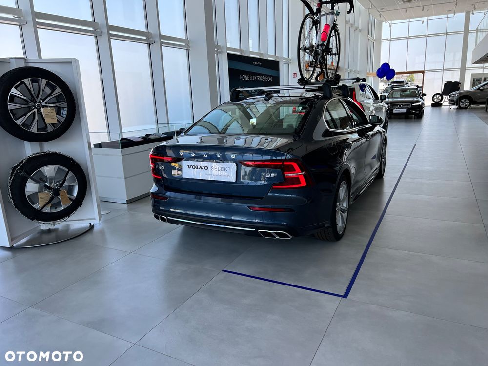 Volvo S60 - 2