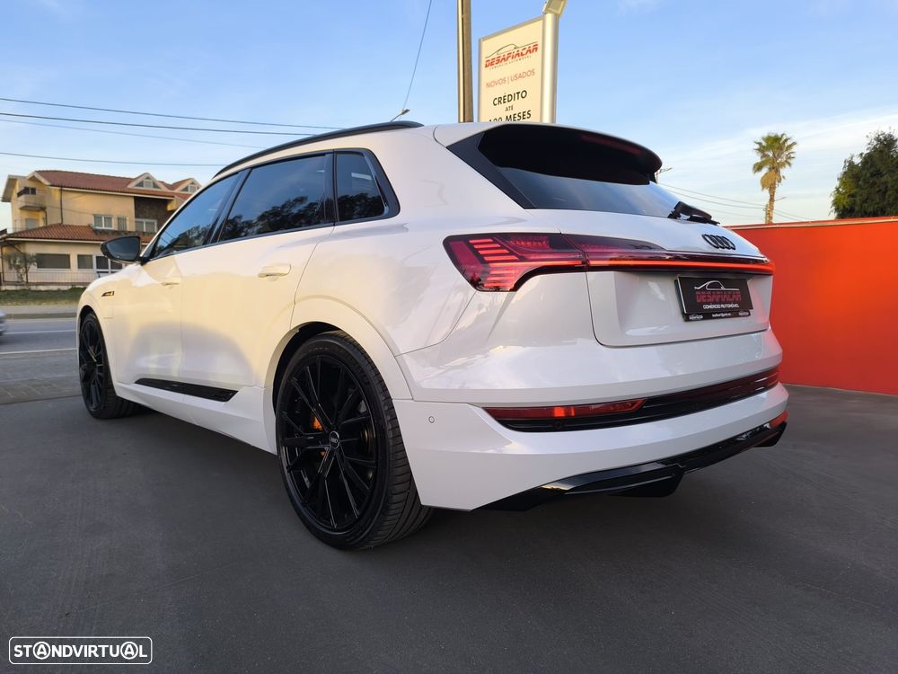 Audi e-tron 50 quattro S line - 14