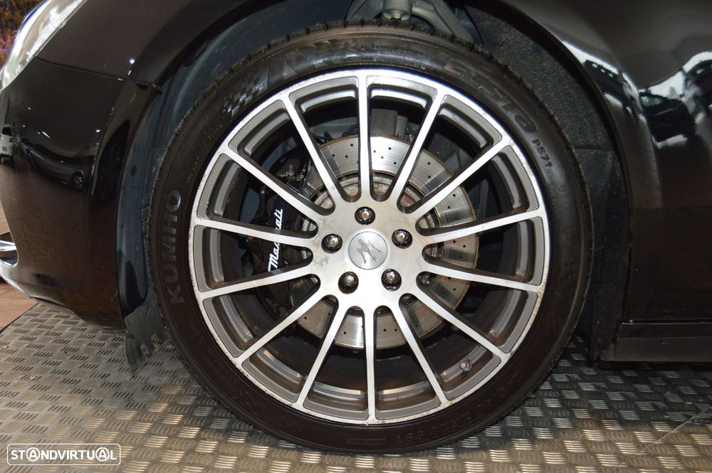 Maserati Ghibli 3.0 V6 - 18