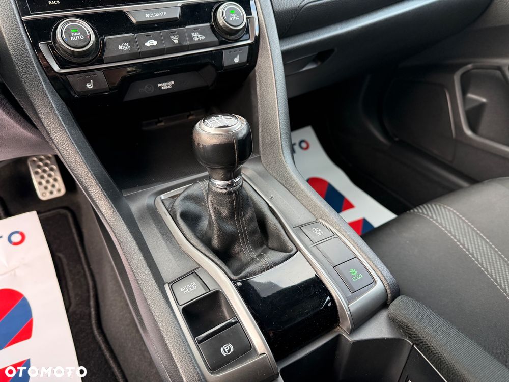 Honda Civic 1.5 T Sport (Navi) - 35