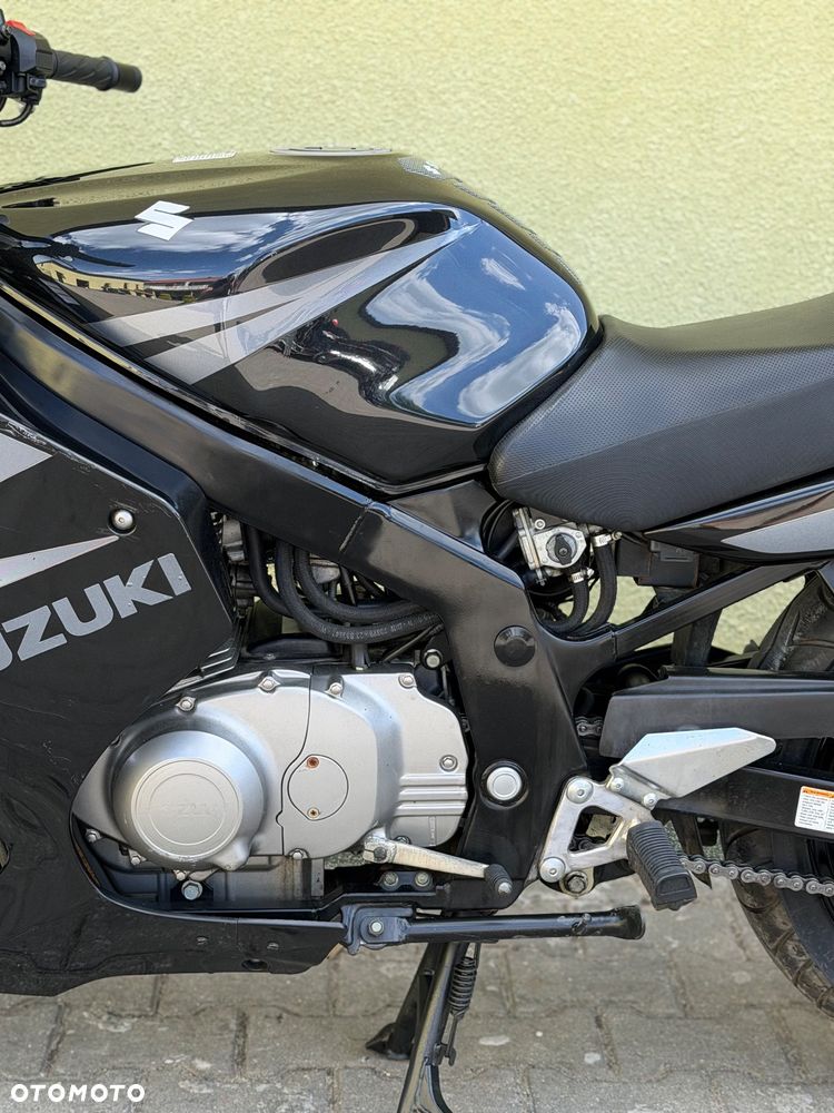 Suzuki GS - 25