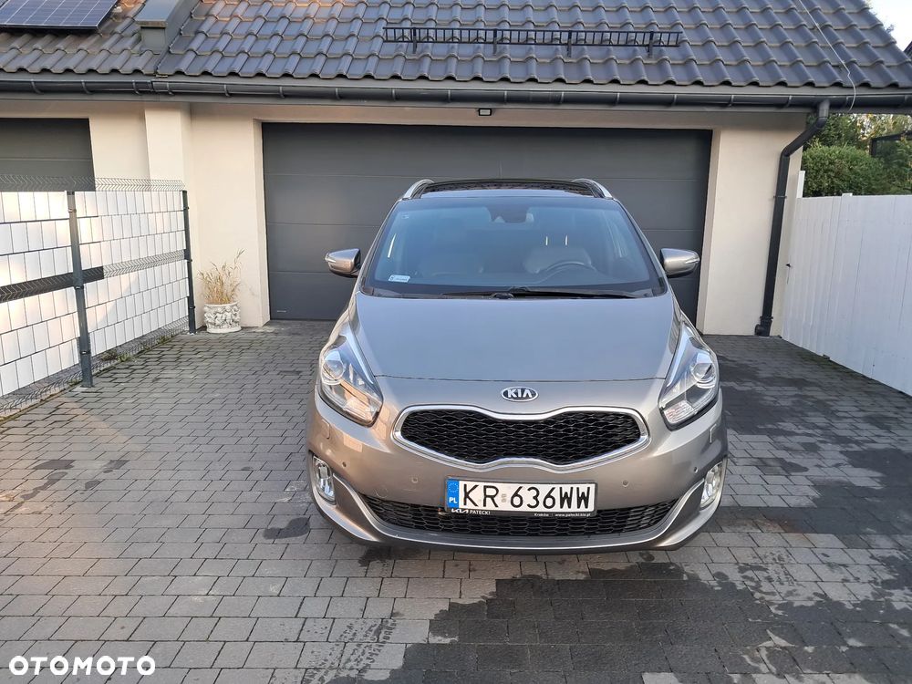 Kia Carens