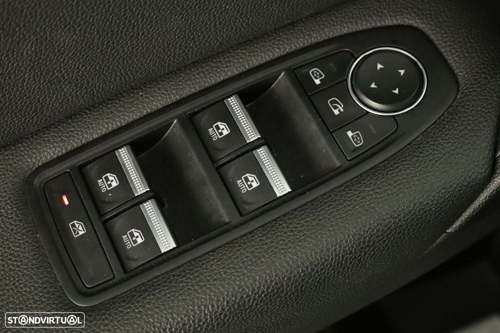 Renault Captur 1.0 TCe Techno Bi-Fuel - 21