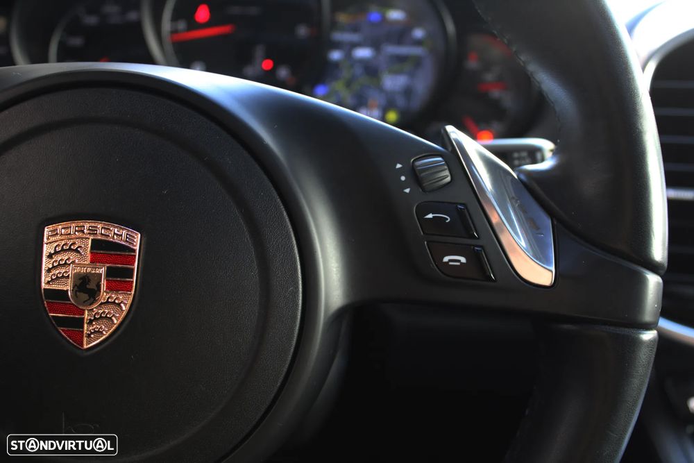 Porsche Cayenne 3.0 V6 - 37