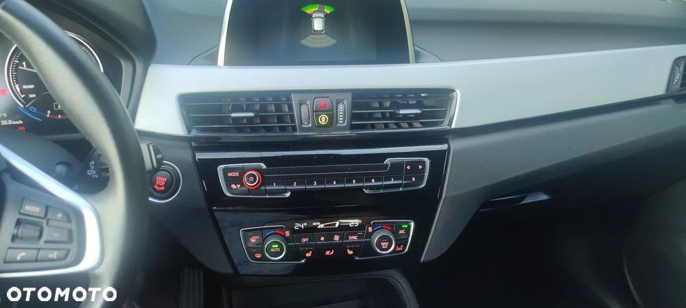 BMW X1 sDrive18d Advantage - 17
