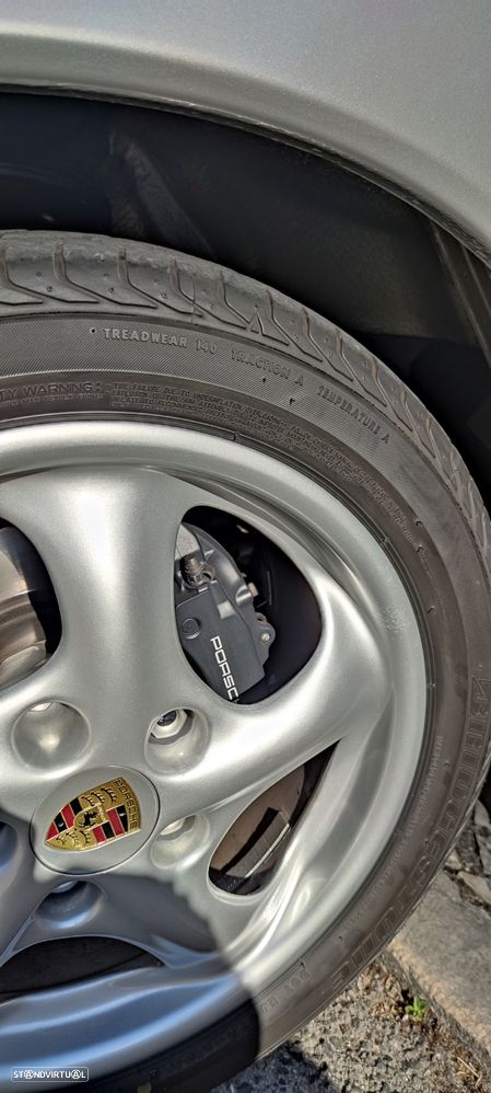 Porsche Boxster 2.5 - 12