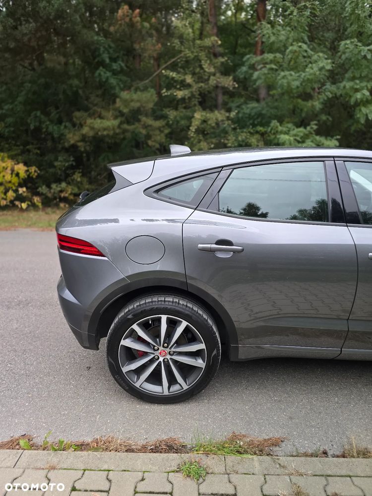 Jaguar E-Pace 2.0 i4D AWD R-Dynamic HSE - 13
