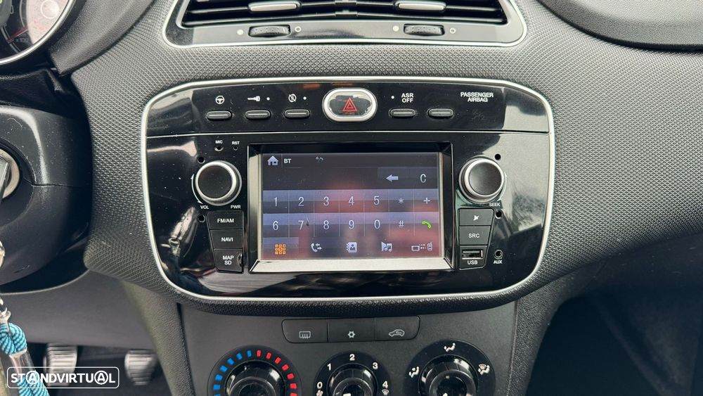 Fiat Punto 1.2 Lounge S&S - 24