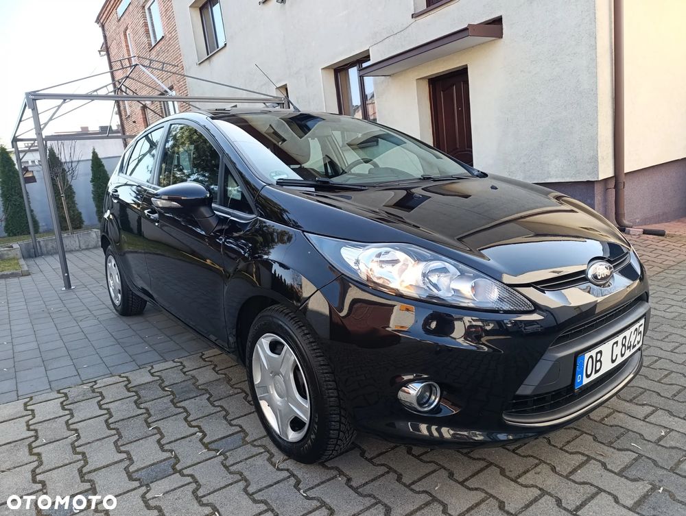 Ford Fiesta 1.25 Celebration - 4