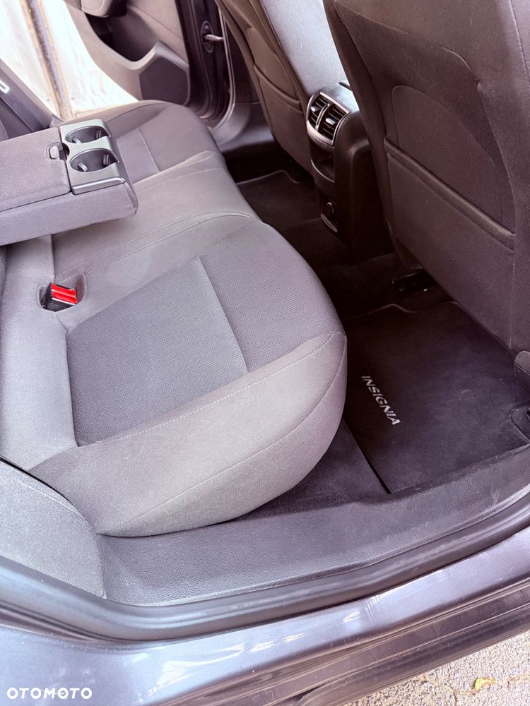 Opel Insignia 2.0 CDTI Sports Tourer - 23