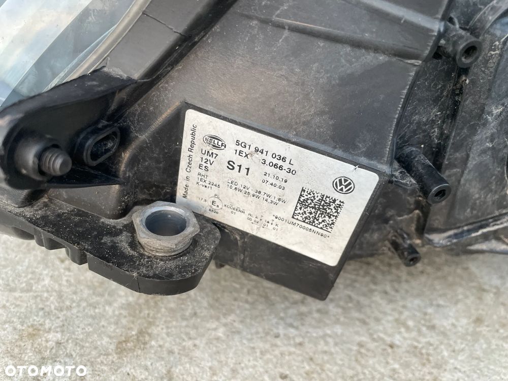 Lampa prawa VW Golf VII Lift 5G1941036L - 4