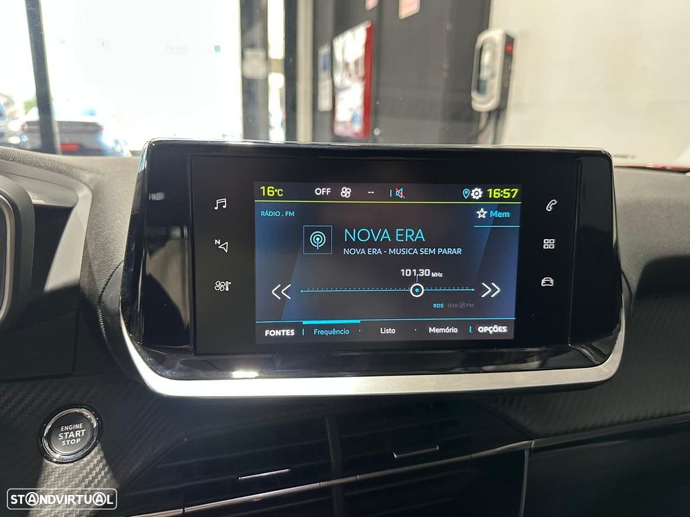 Peugeot e-2008 50 kWh Active Pack - 29