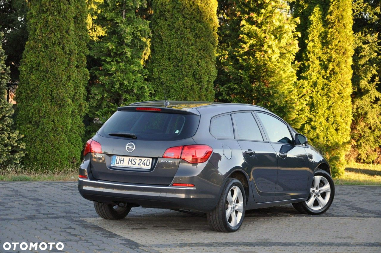 Opel Astra - 6