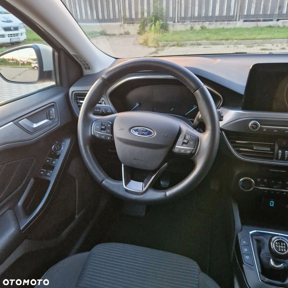 Ford Focus 2.0 TDCi Titanium ASS - 23