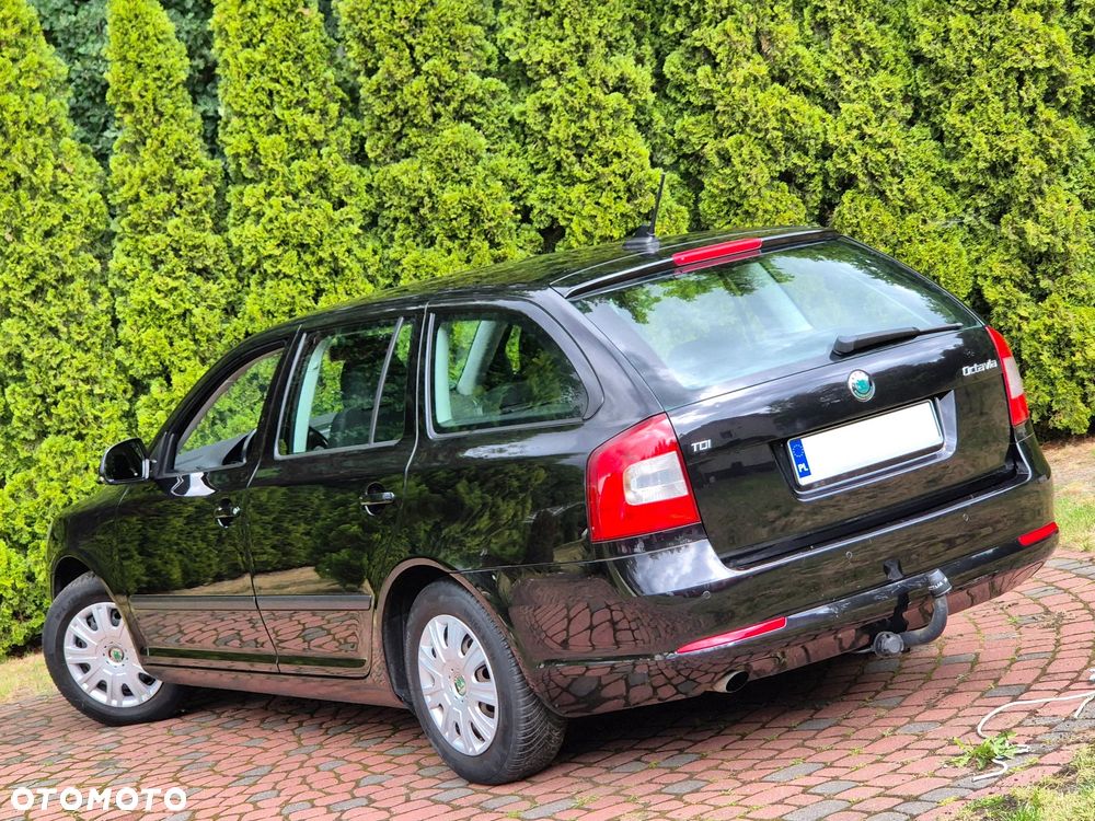 Skoda Octavia 1.6 TDI Ambiente - 26
