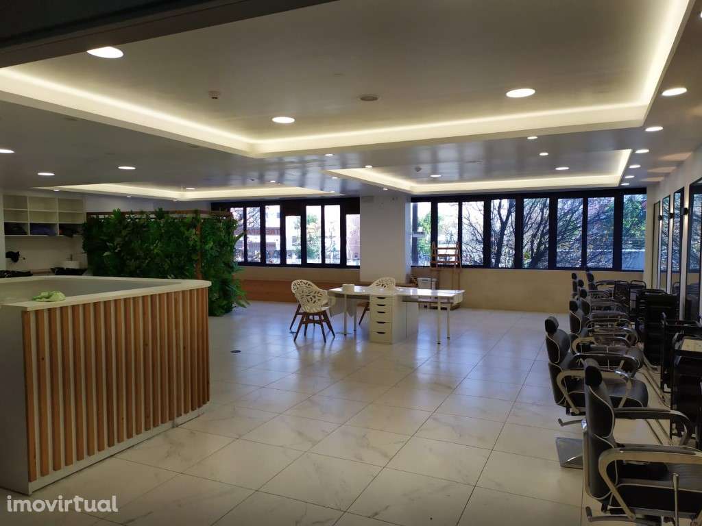 Cabeleireiro com 150m2 na Amadora - Estação - Grande imagem: 4/15