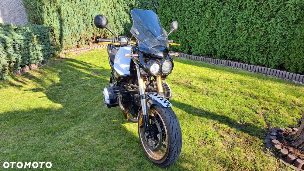 BMW R - 2