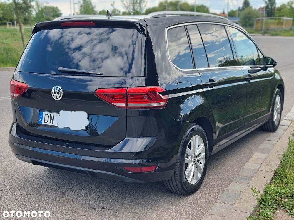 Volkswagen Touran 1.6 TDI SCR (BlueMotion Technology) DSG Comfortline - 4