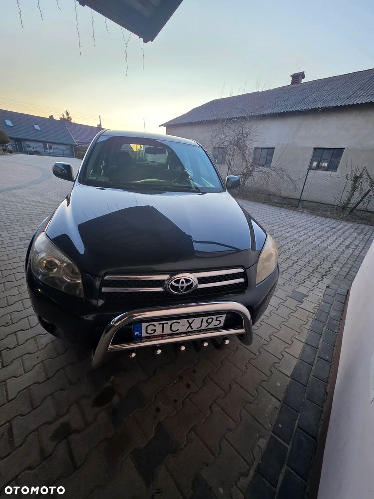 Toyota RAV4 2.2 D-4D X - 4