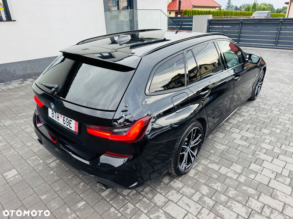 BMW Seria 3 330e PHEV M Sport Edition sport - 13