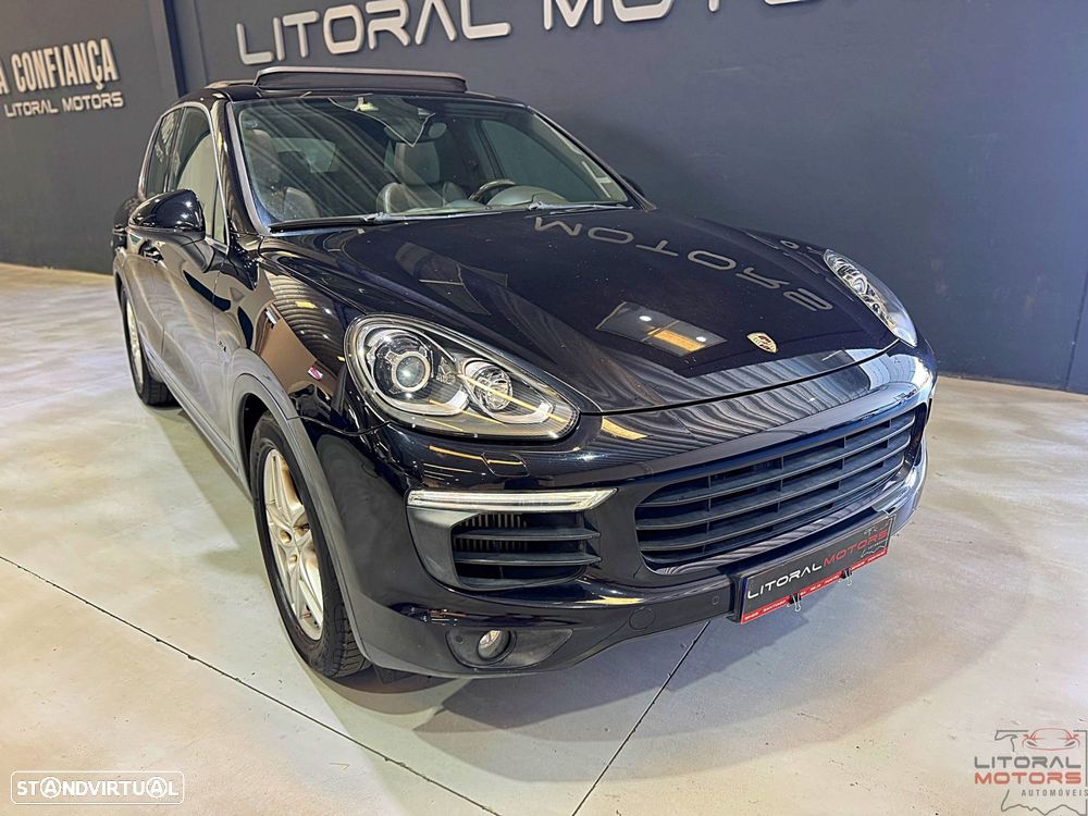Porsche Cayenne Platinum Edition - 4