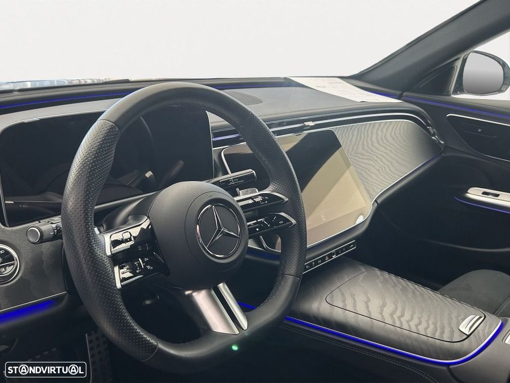 Mercedes-Benz E 300 - 10