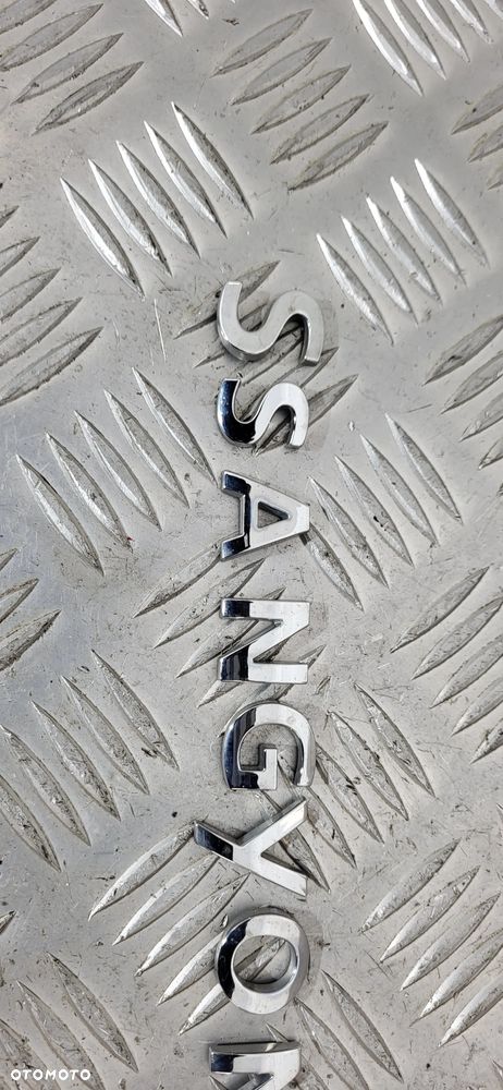 Ssangyong Musso Emblemat Klapy Bagażnika - 4