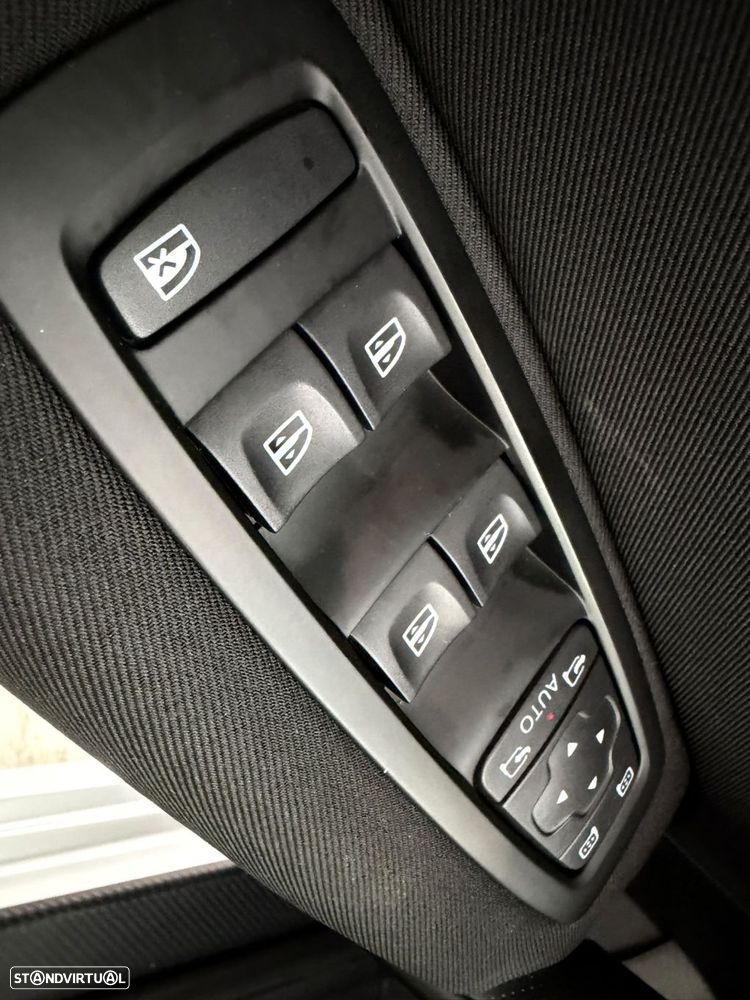 Renault Mégane Sport Tourer 1.5 dCi Limited - 19