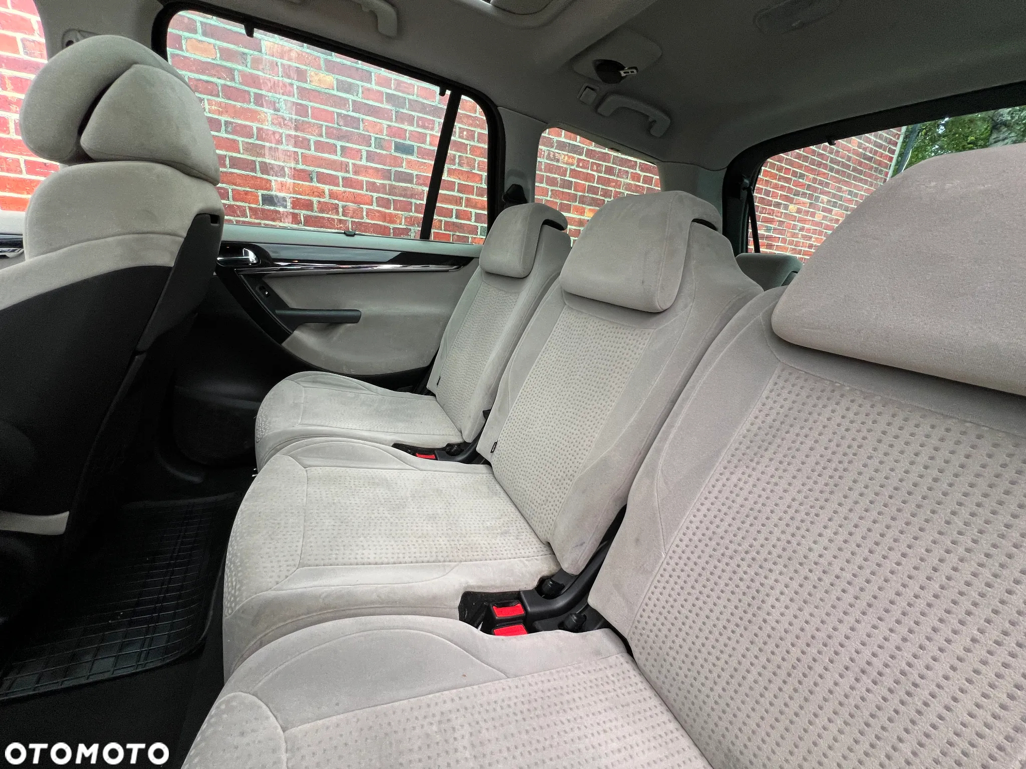 Citroën C4 Picasso - 17