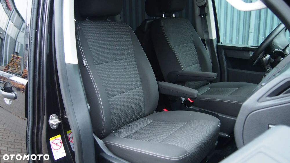 Volkswagen Multivan 2.0 TDI L1 Trendline 4Motion DSG - 25