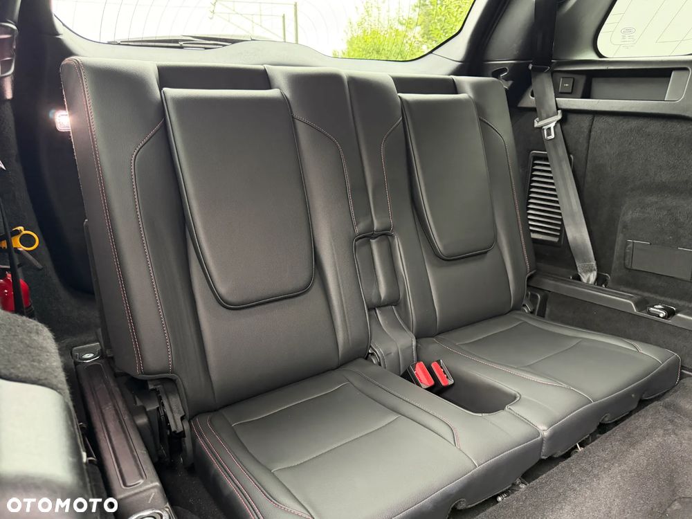 Land Rover Discovery Sport 2.0 P200 mHEV R-Dynamic S - 28