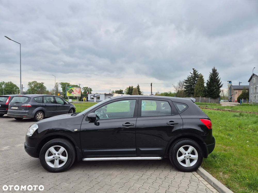 Nissan Qashqai 2.0 Tekna CVT - 2