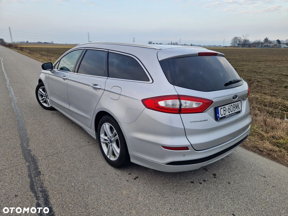 Ford Mondeo 2.0 TDCi Titanium - 29