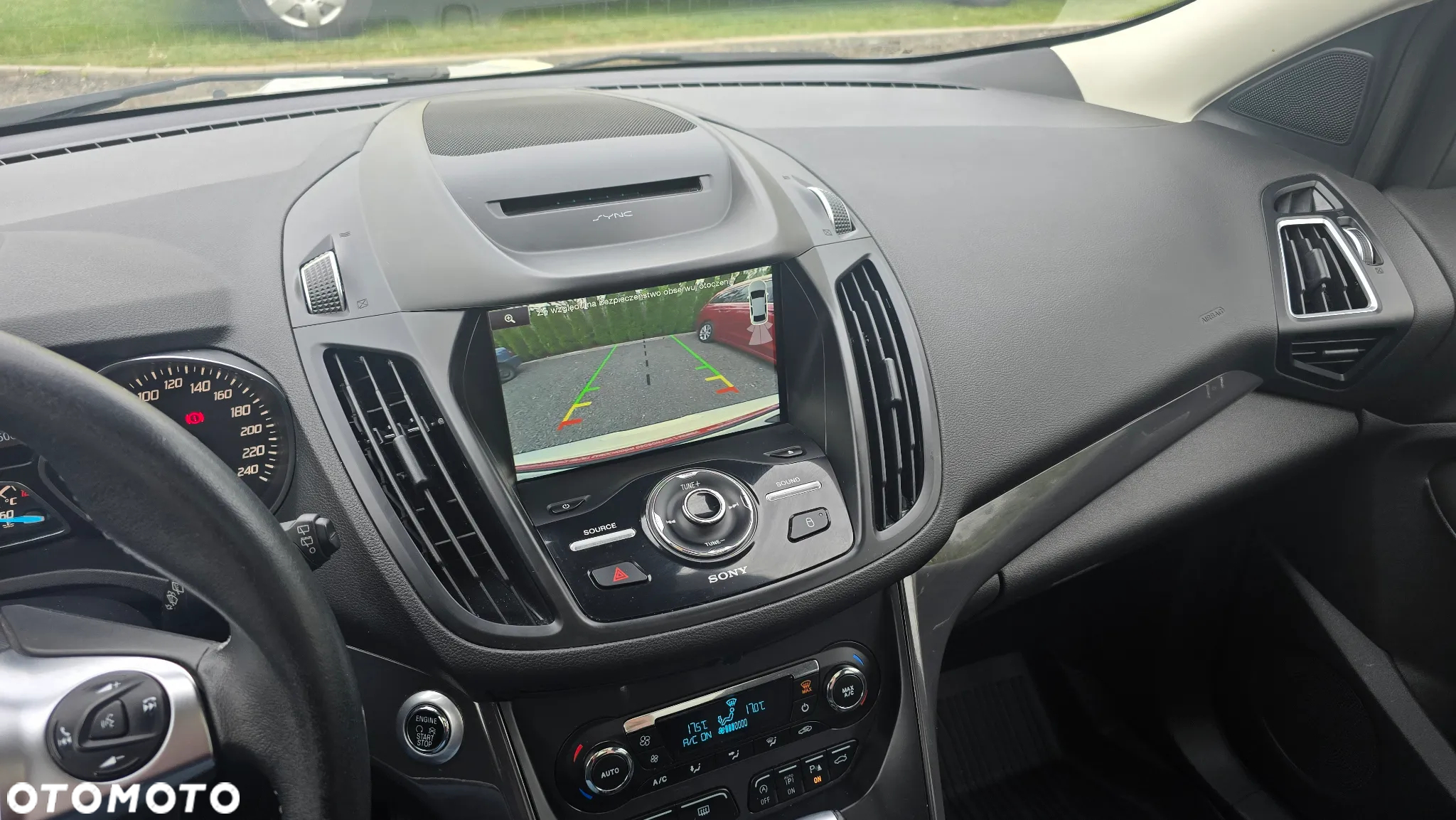 Ford Kuga 2.0 TDCi 4x4 Individual - 32
