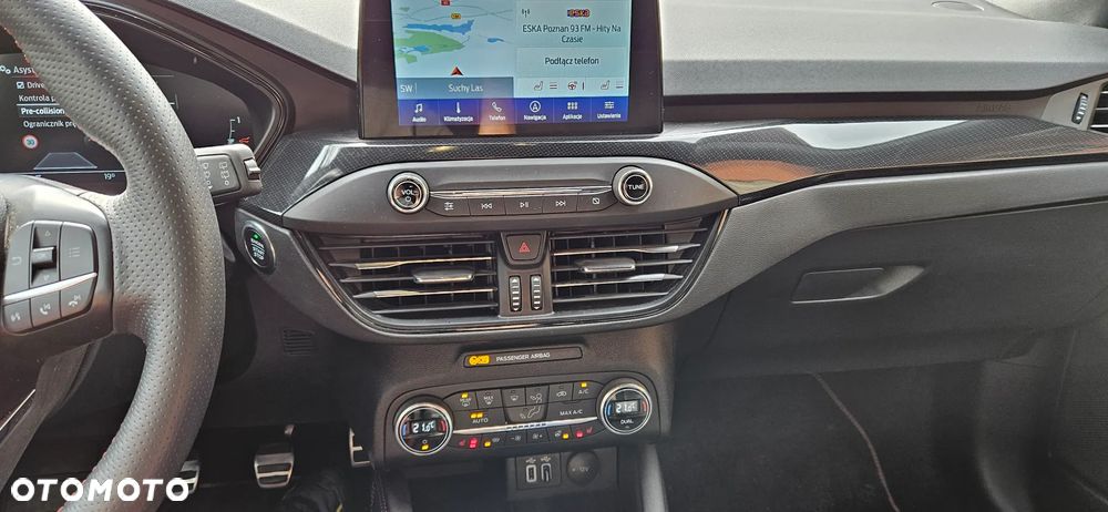 Ford Focus 1.0 EcoBoost Hybrid ST-LINE X - 15