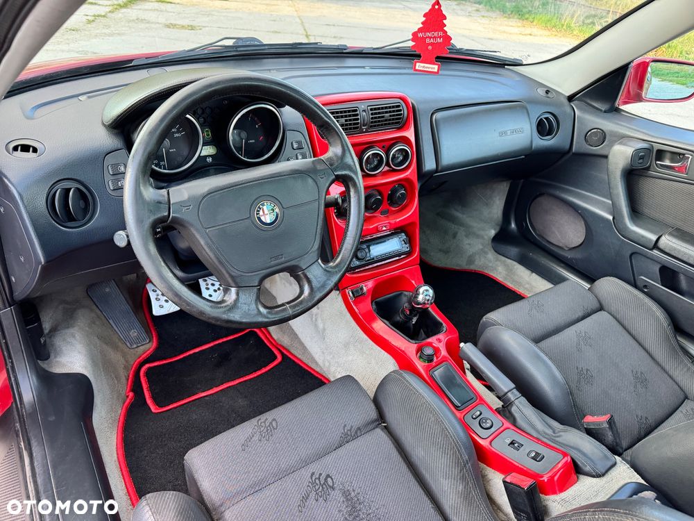 Alfa Romeo GTV 2.0 Twin Spark Base - 27