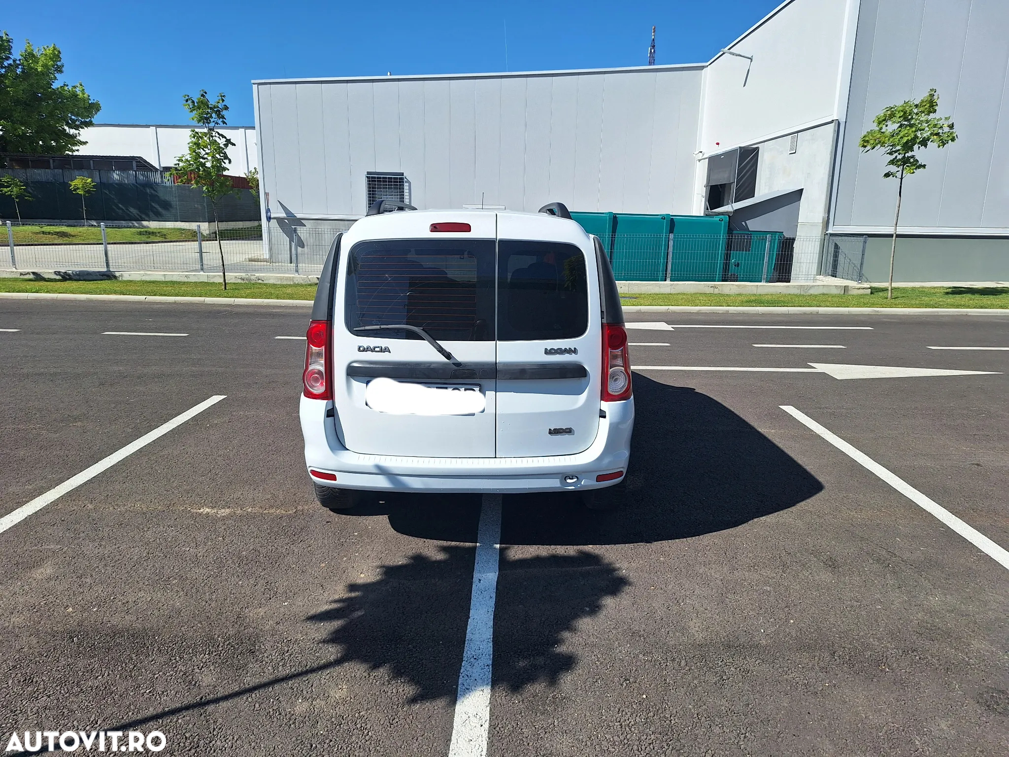 Dacia Logan 1.5 90CP Laureate - 14