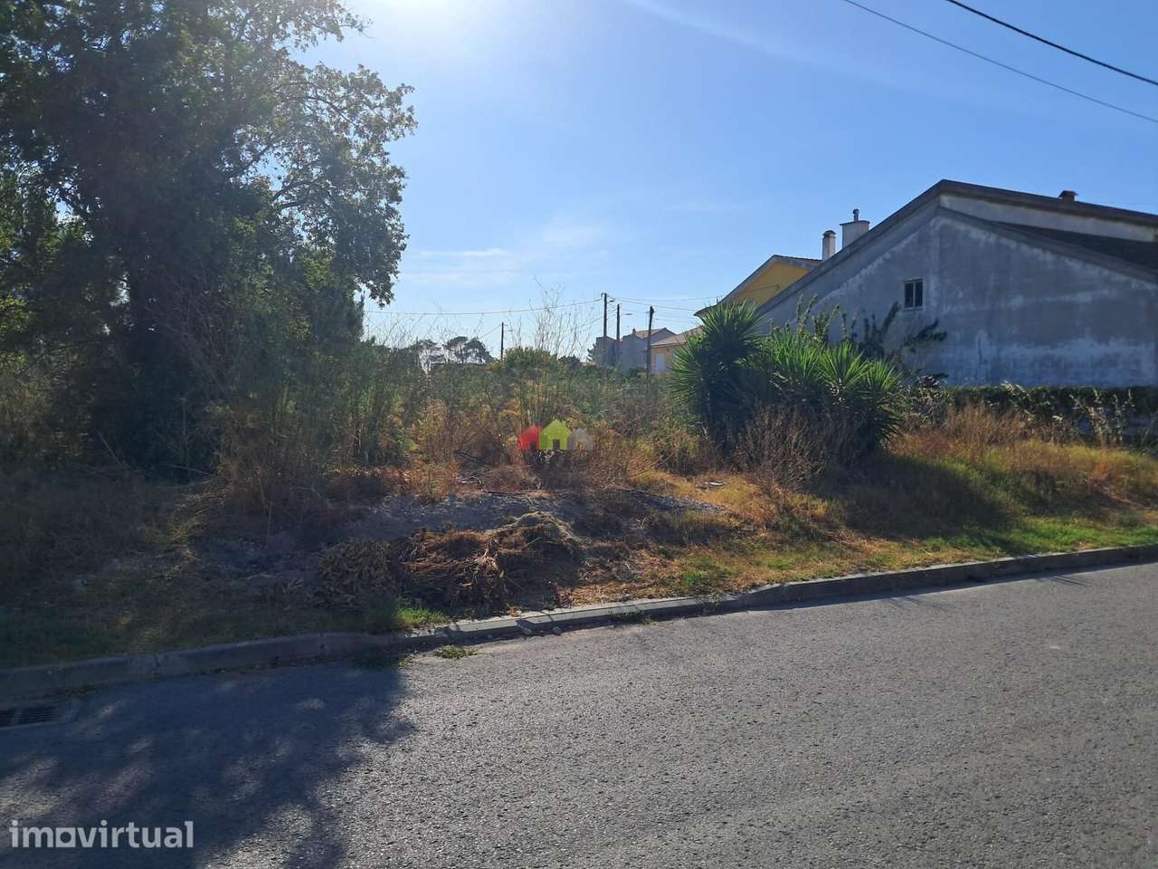 Terreno de Gaveto c/ 311 m2 p/ construção de moradia, Qta do Conde - Grande imagem: 5/5