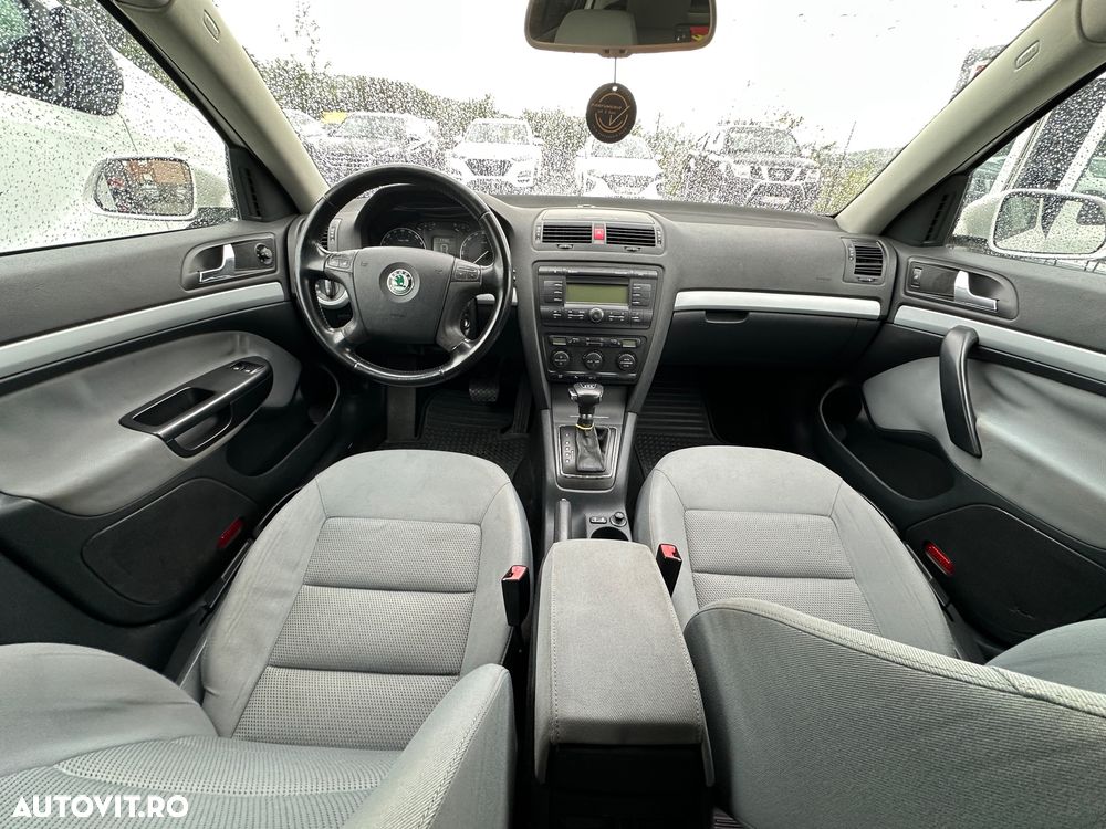 Skoda Octavia 1.9 TDI Business DSG - 9