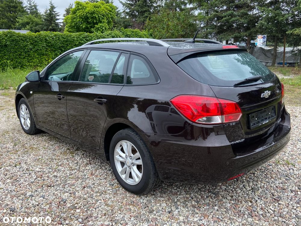 Chevrolet Cruze - 9