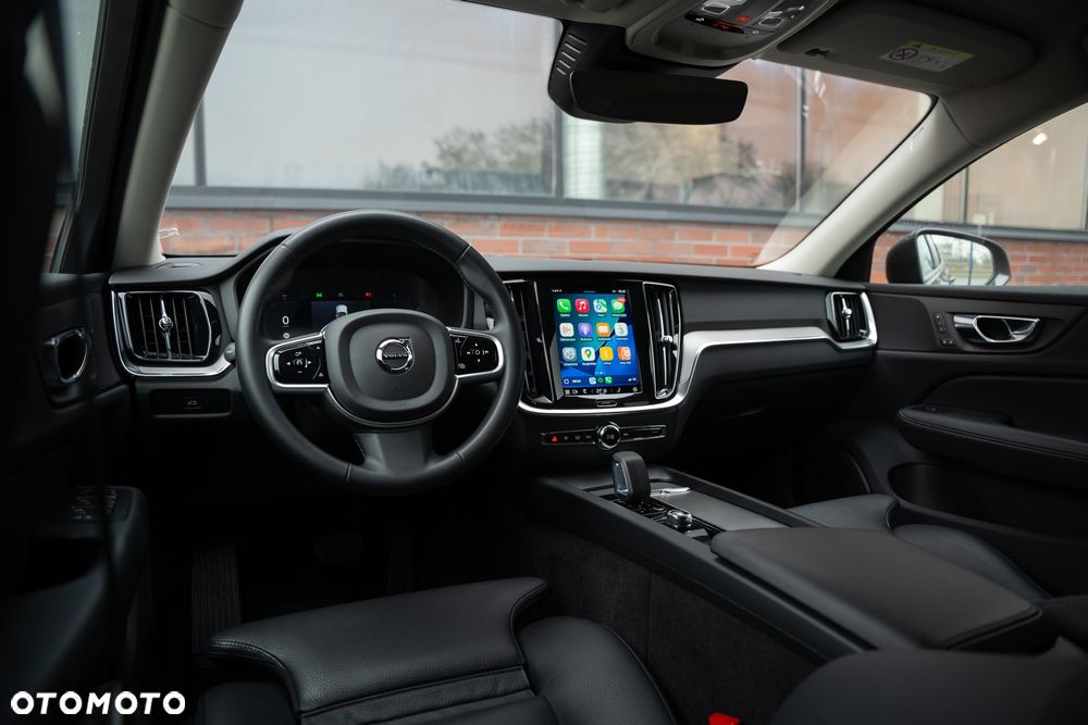 Volvo V60 Cross Country B4 D AWD Geartronic Pro - 26