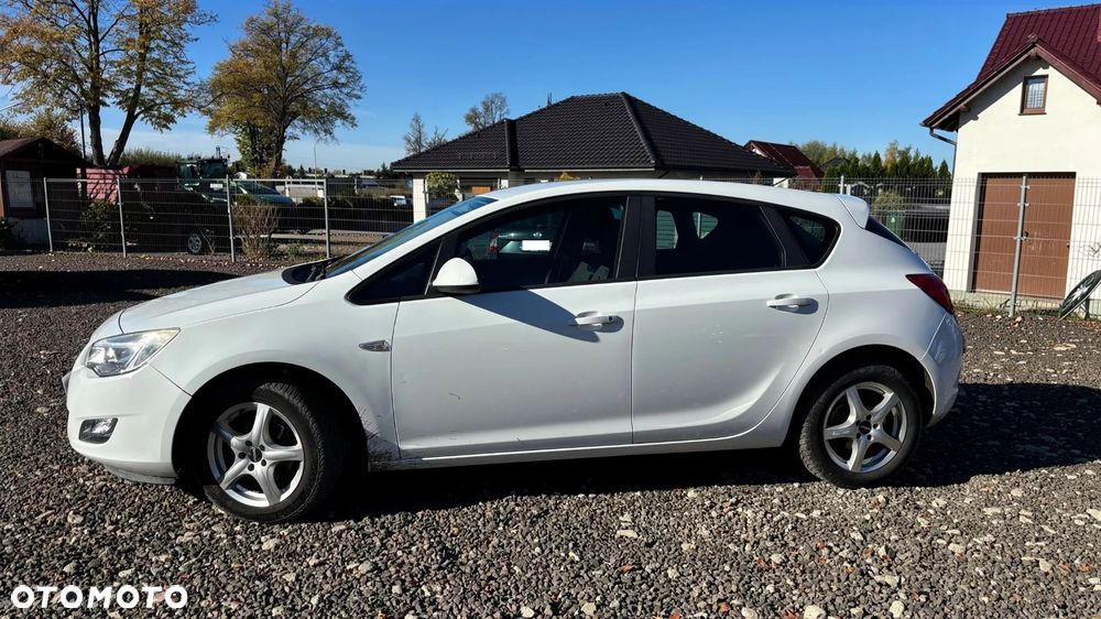 Opel Astra 1.4 Edition 111 Jahre - 3