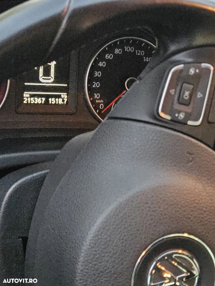 Volkswagen Golf Plus 2.0 TDI DPF Style - 19